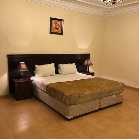 Al Meknan Furnished Units Aparthotel Μεδίνα Εξωτερικό φωτογραφία